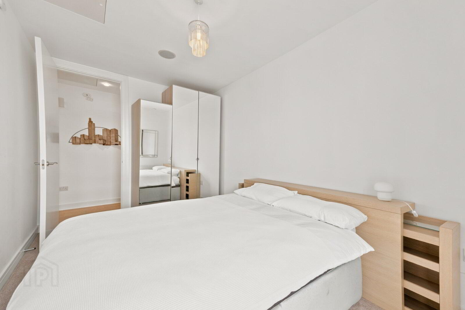 Apartment 12.34 The Arc 2K Queens Road 15 of 16