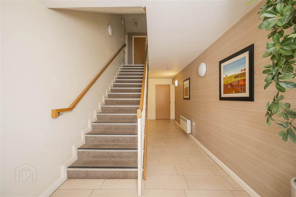 Apt 12, Bay View 2 of 11