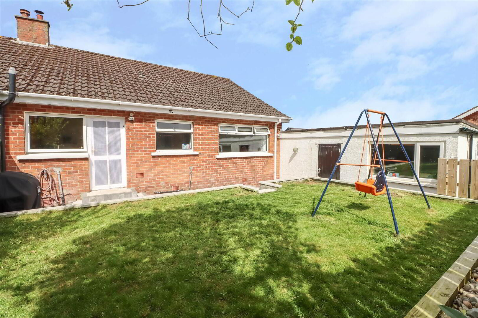 2 Ferndene Gardens 20 of 21