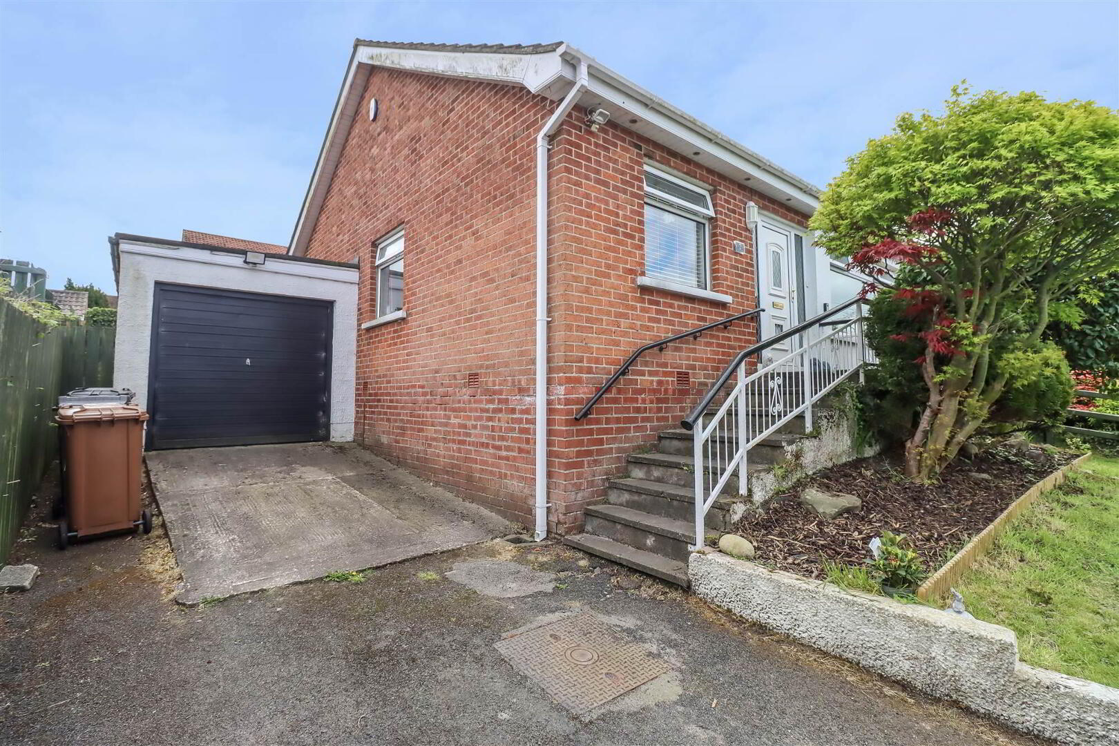2 Ferndene Gardens 2 of 21