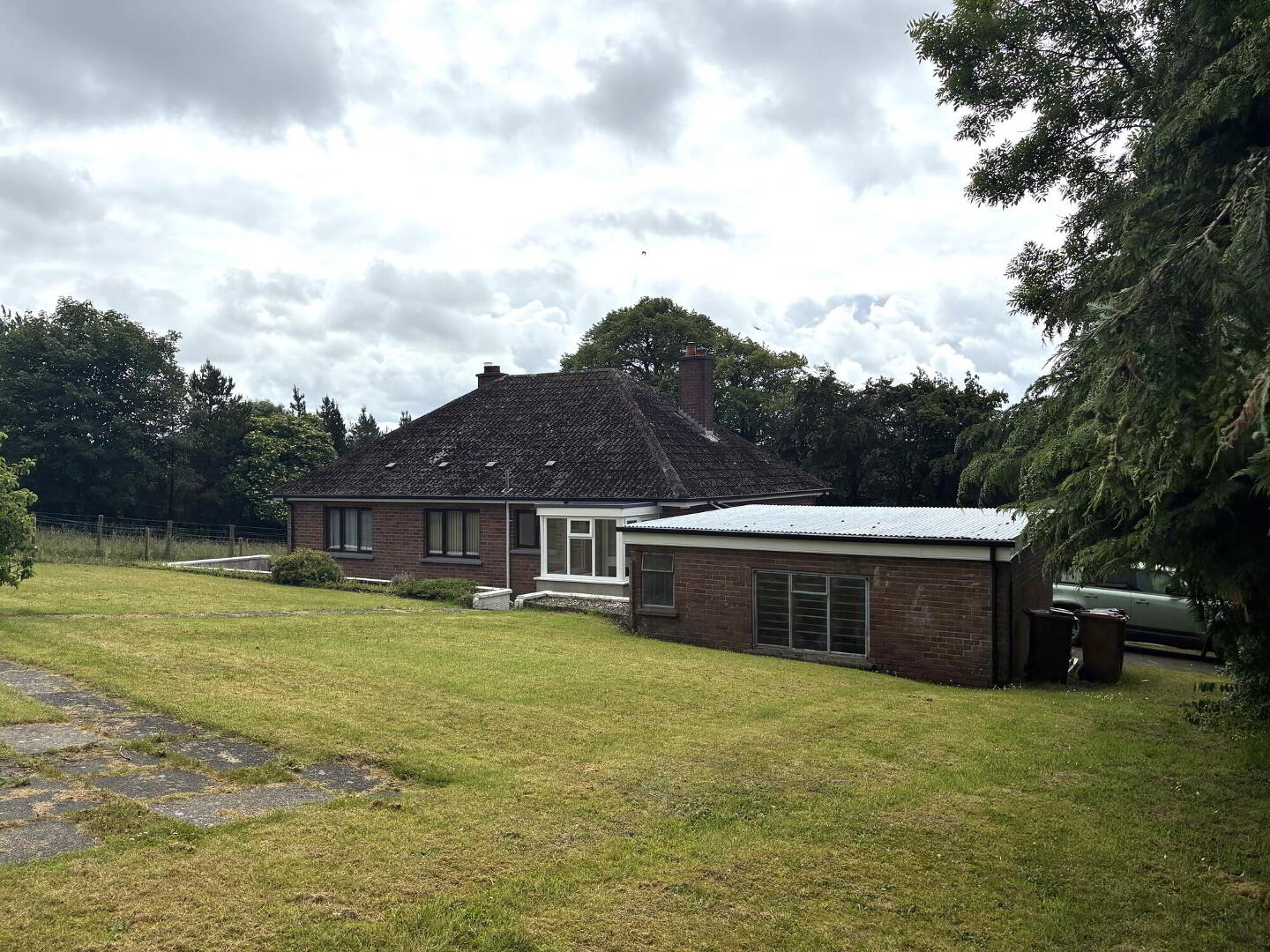 194 Moorfields Road 6 of 6