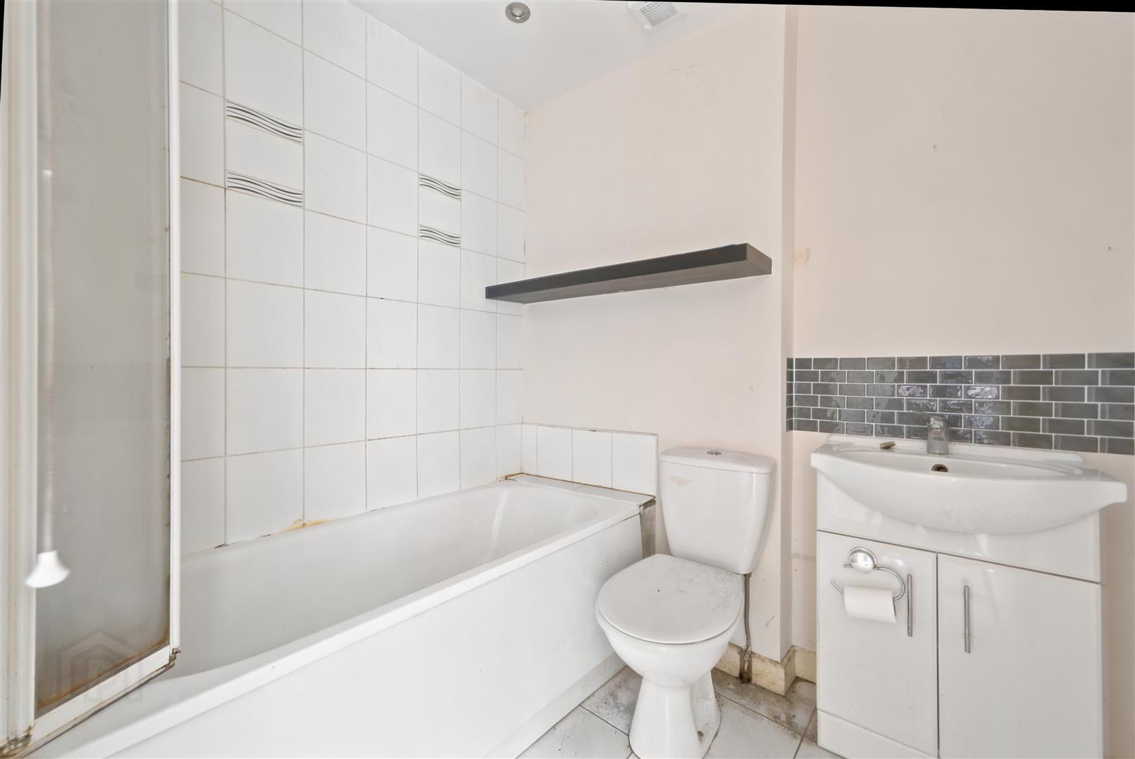 12 Brenda Street 12 of 13