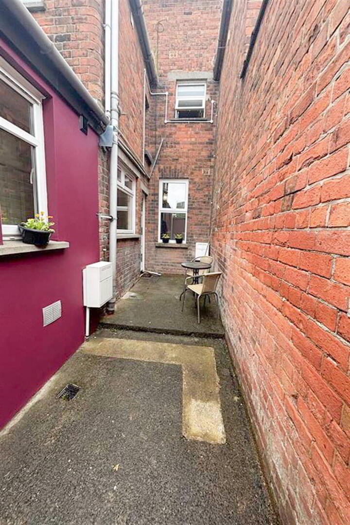 194A Ravenhill Road 11 of 11