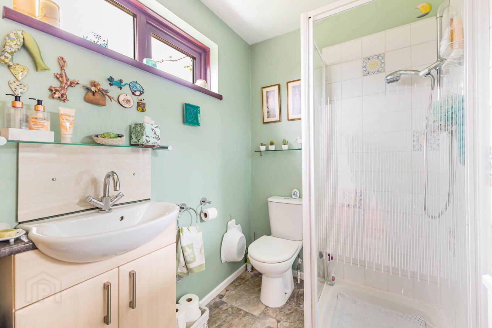 8 Elmwood Park 3 of 33