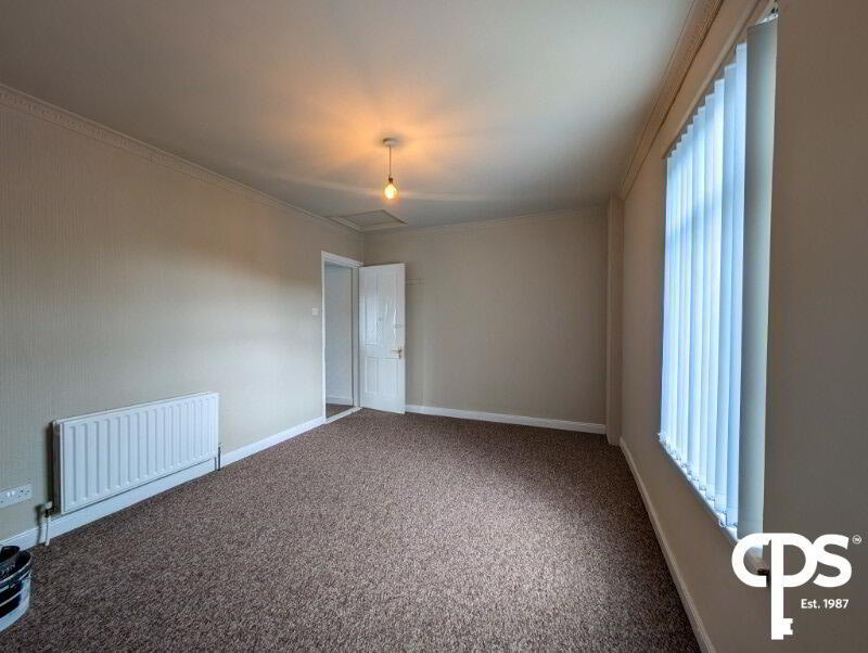 78 Obins Street 8 of 8