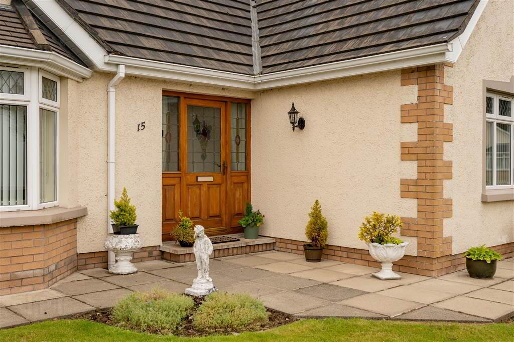 15 Rectory Gardens 3 of 45