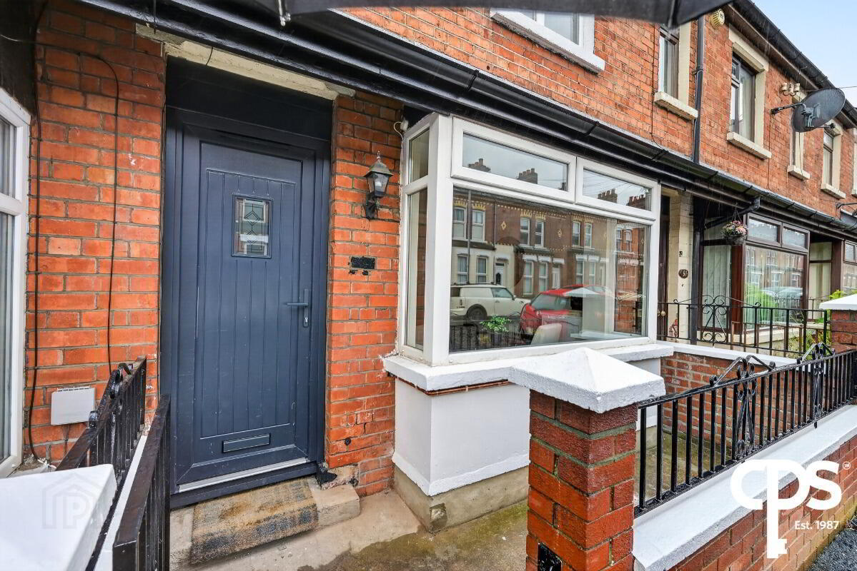 53 Meadowbank Place 3 of 26