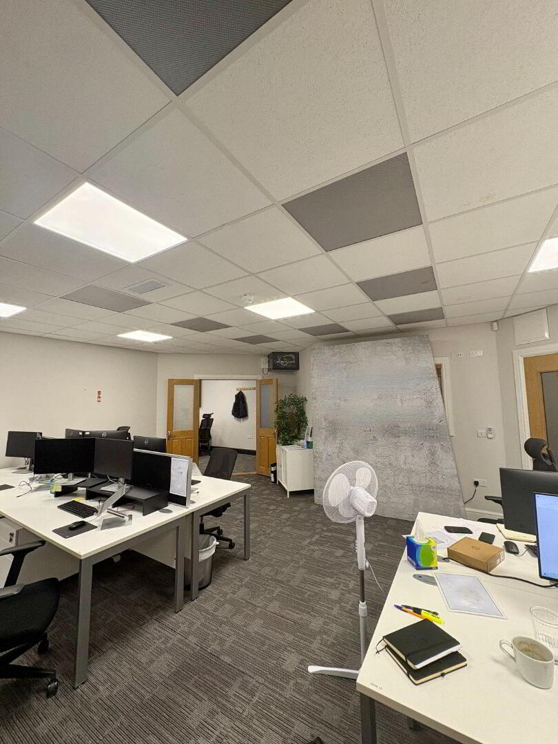 Office, 4 And 5 Lakeview Point 8 of 8