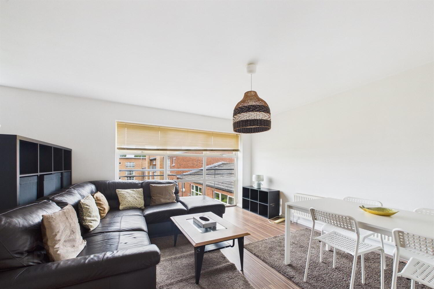 Apt 7 6, Lewis Mews 3 of 9