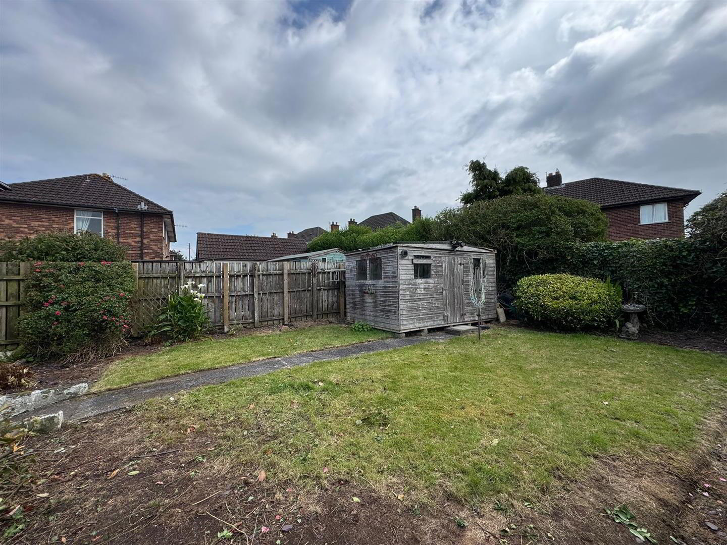 9 Glebecoole Drive 12 of 12