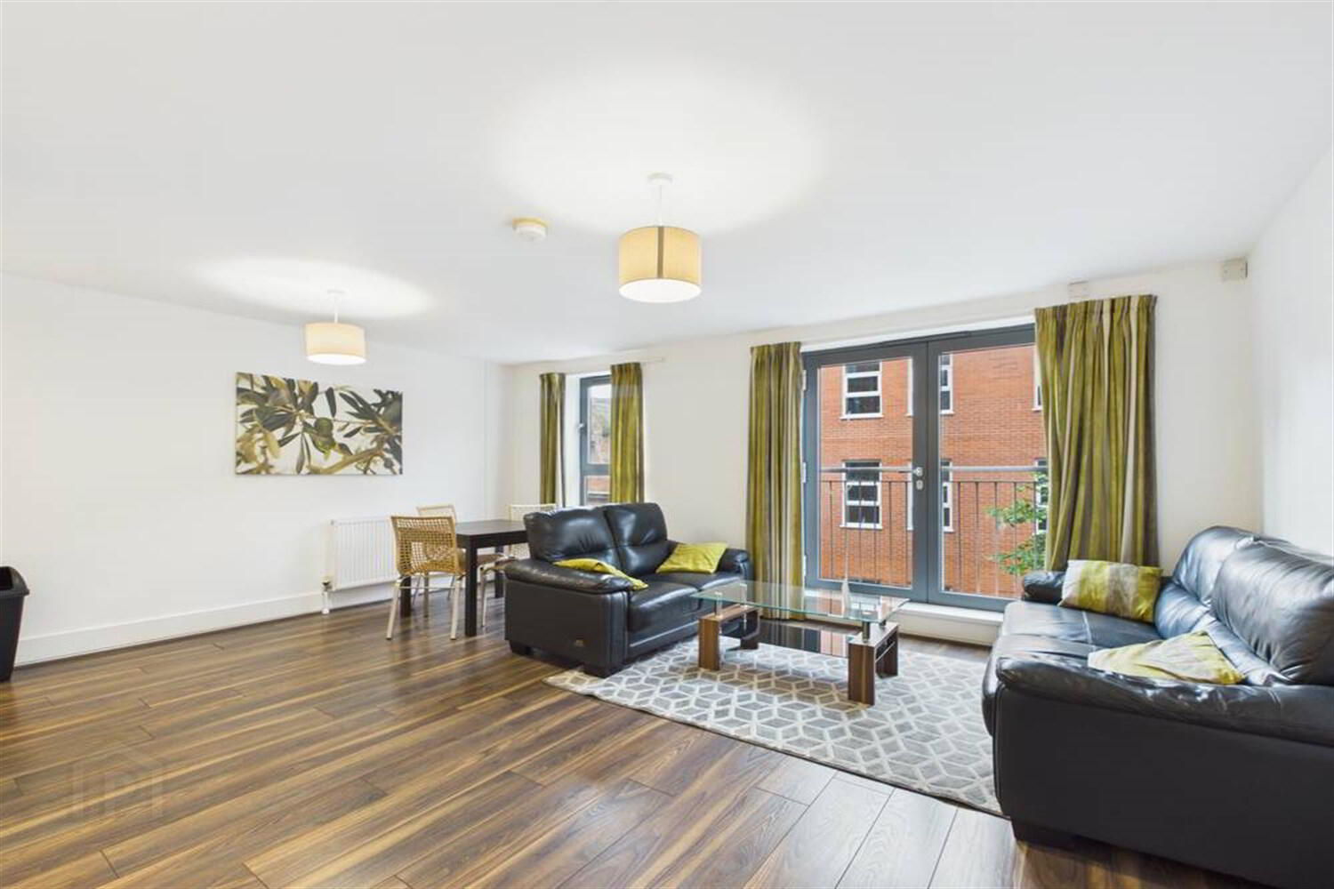 Apt 103 2, William Street South 2 of 7