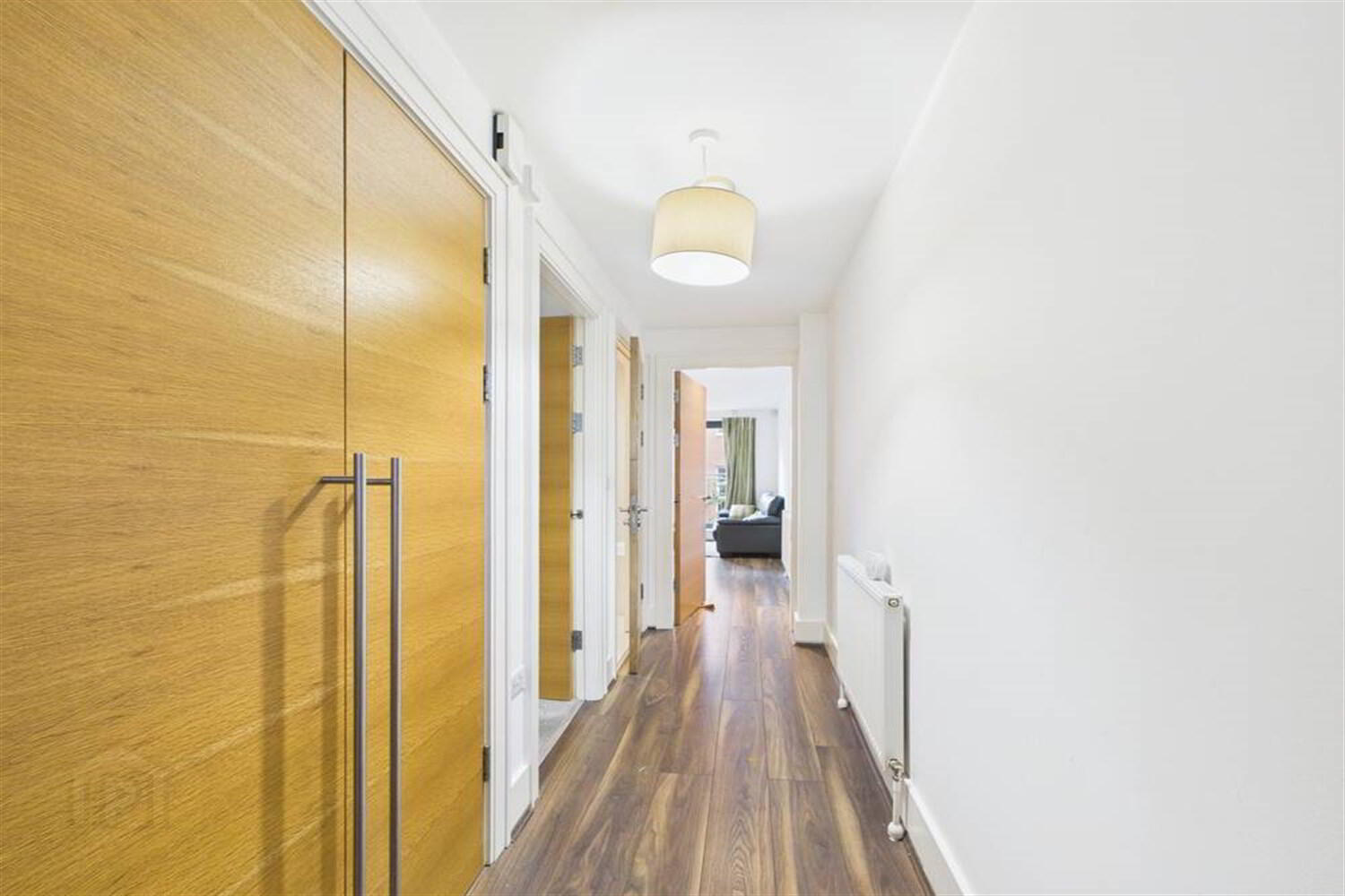 Apt 103 2, William Street South 3 of 7
