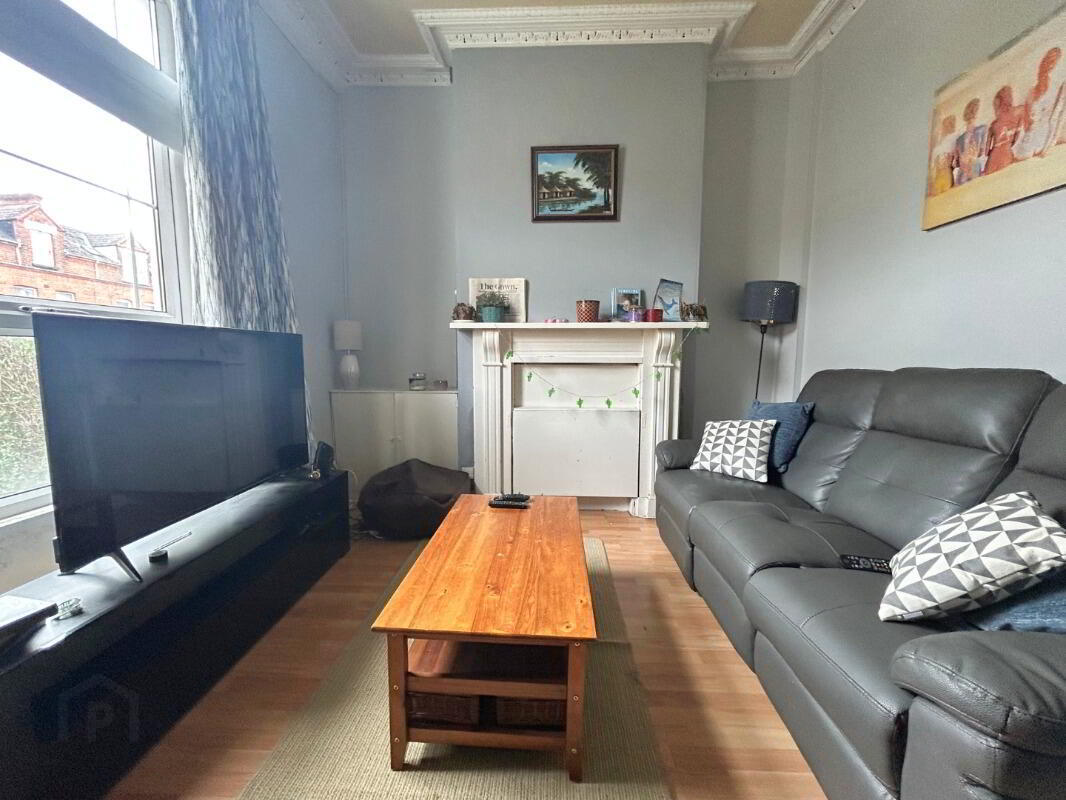 29 Tates Avenue 3 of 18