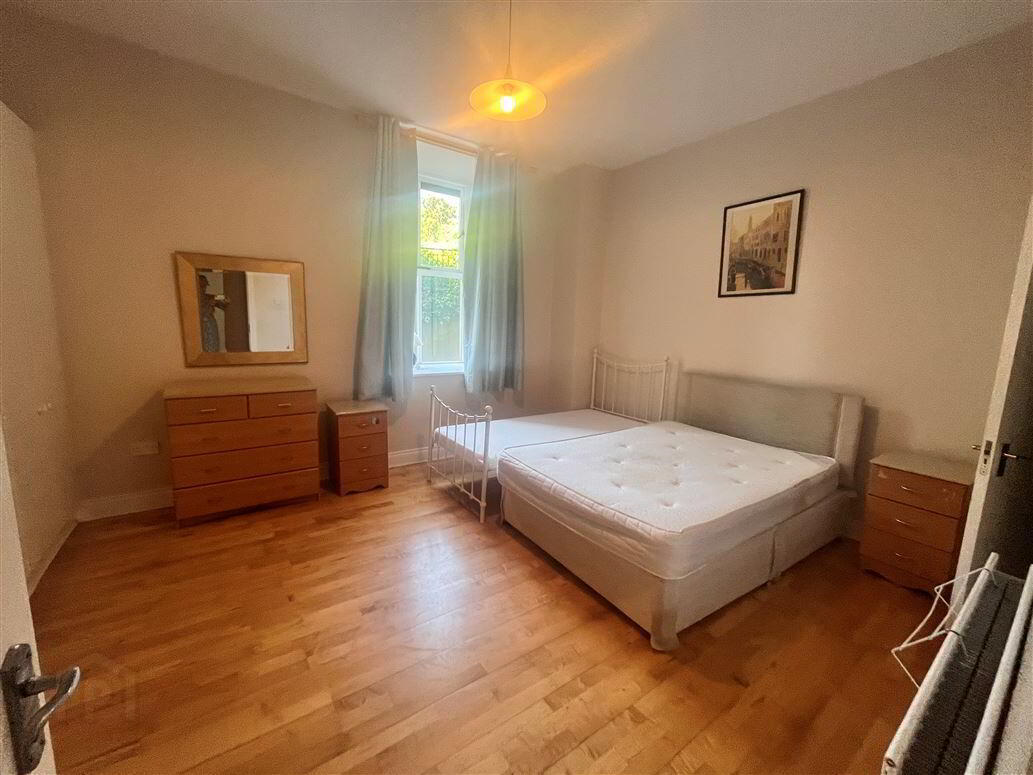8 St Catherines Sienna 8 of 8