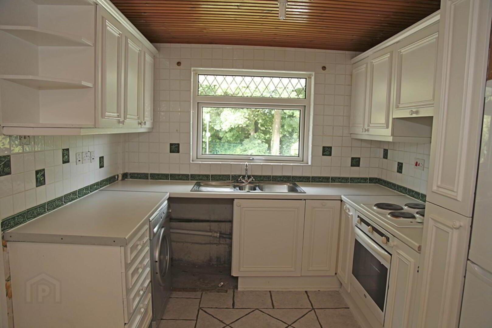 133 Pinebank 3 of 15