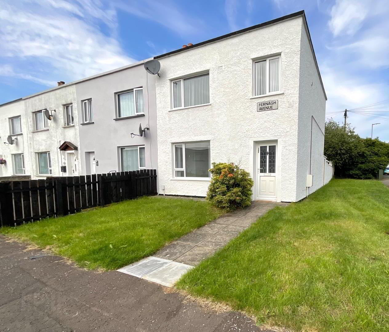 100 Fernagh Avenue 1 of 12