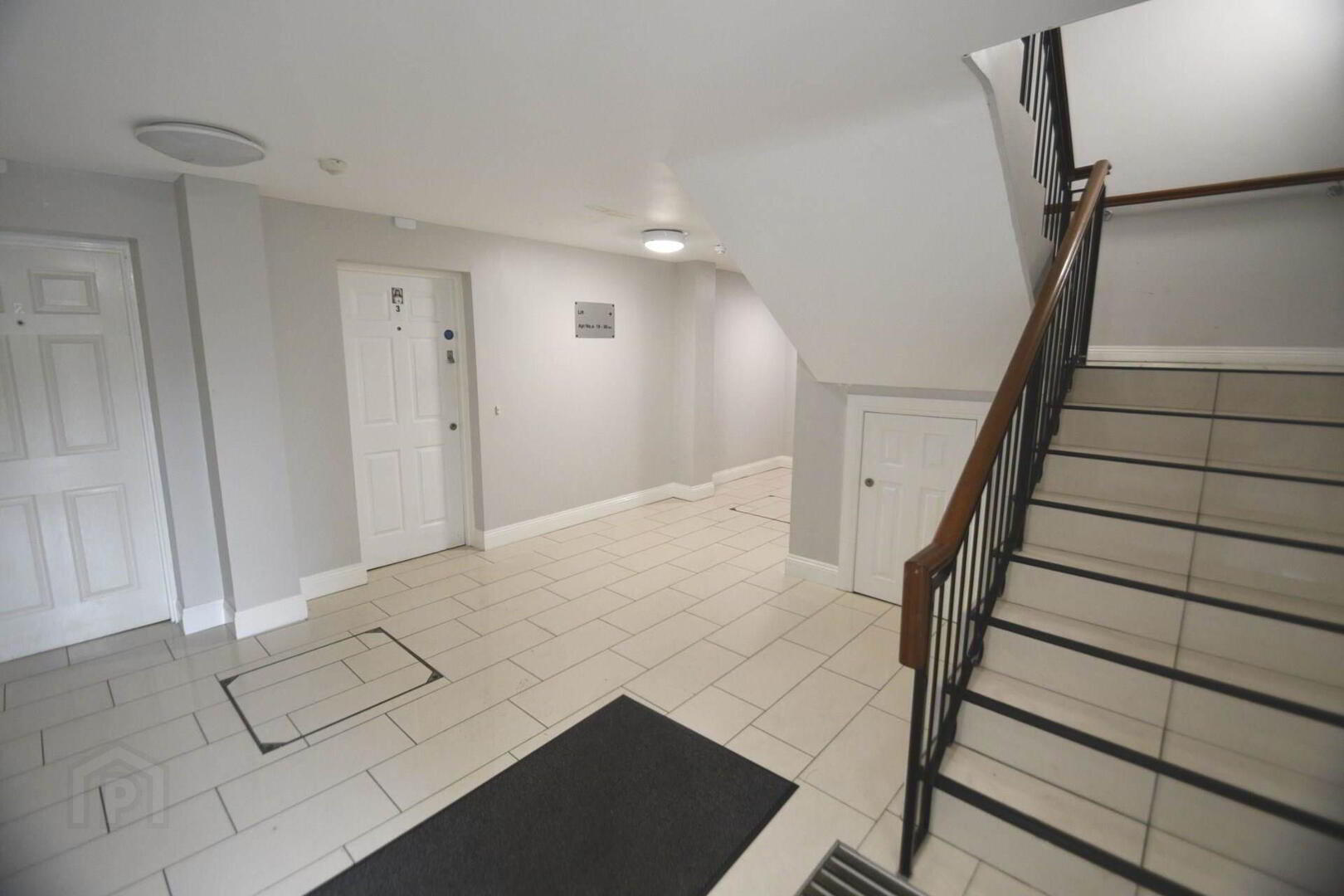 Apt 28, Old Brewery Lane 15 of 16