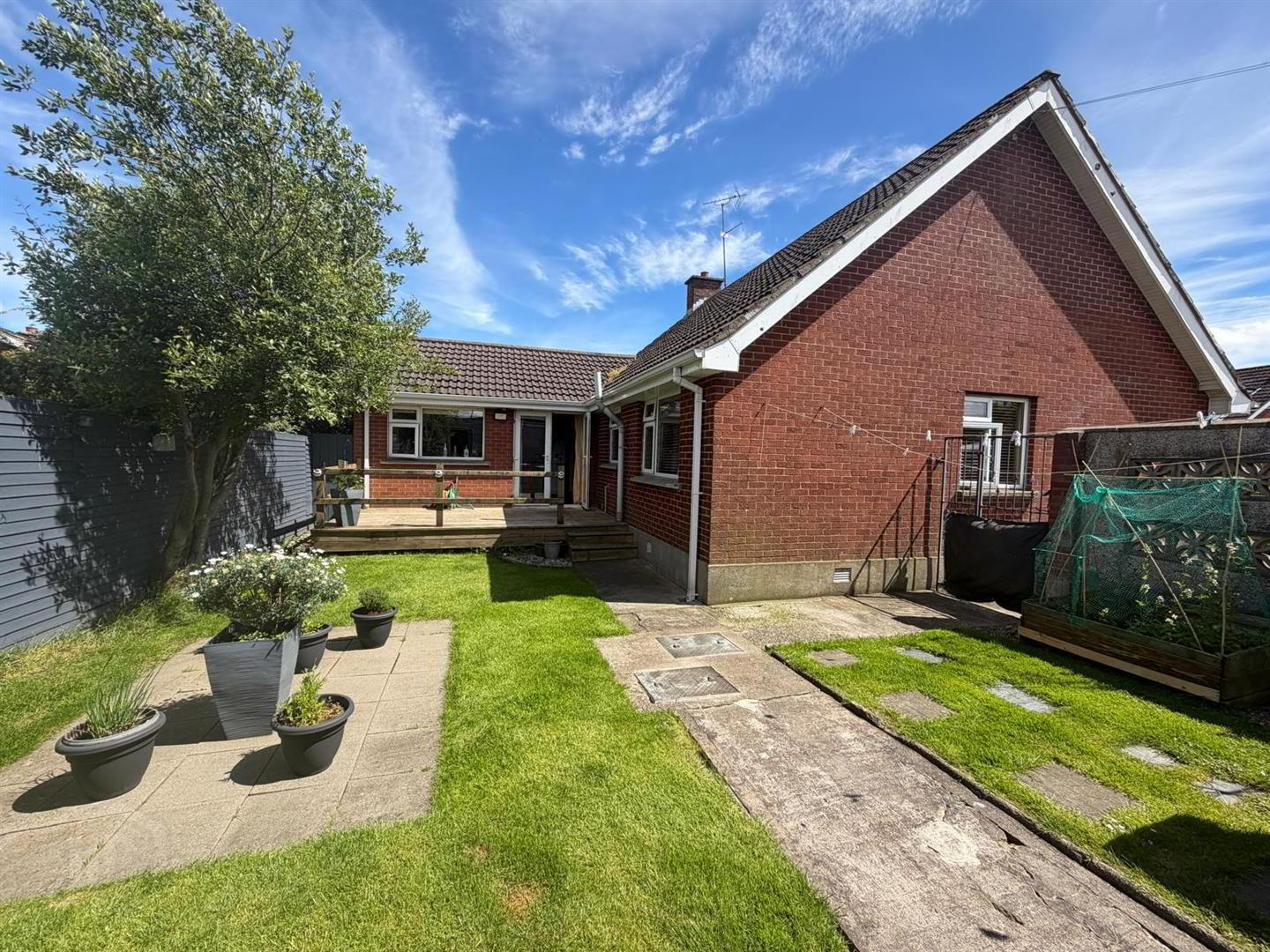 1 Bramhall Crescent 9 of 10