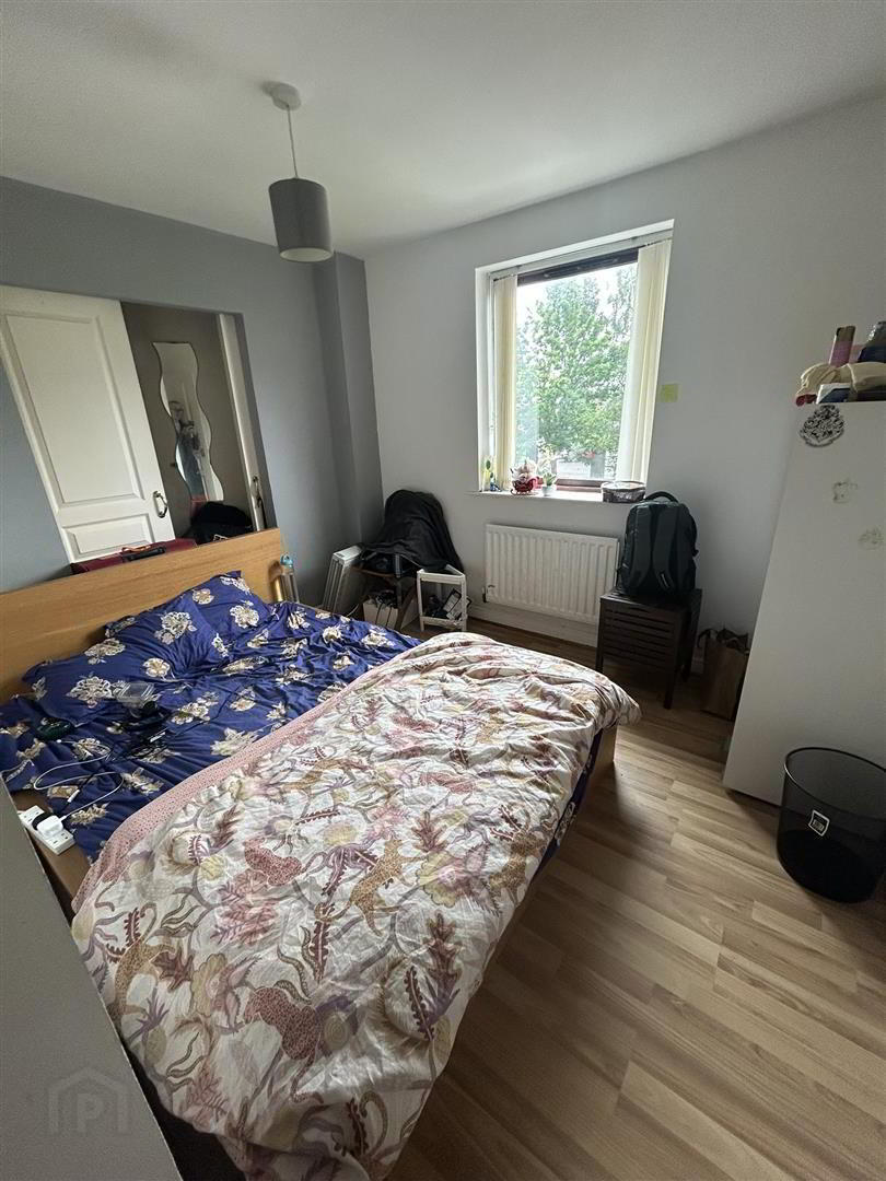 Apartment 25 St. Johns Wharf 1-3 Laganbank Road 6 of 7