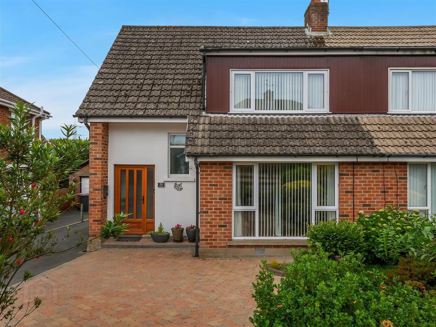 30 Carnbrae Avenue 2 of 26