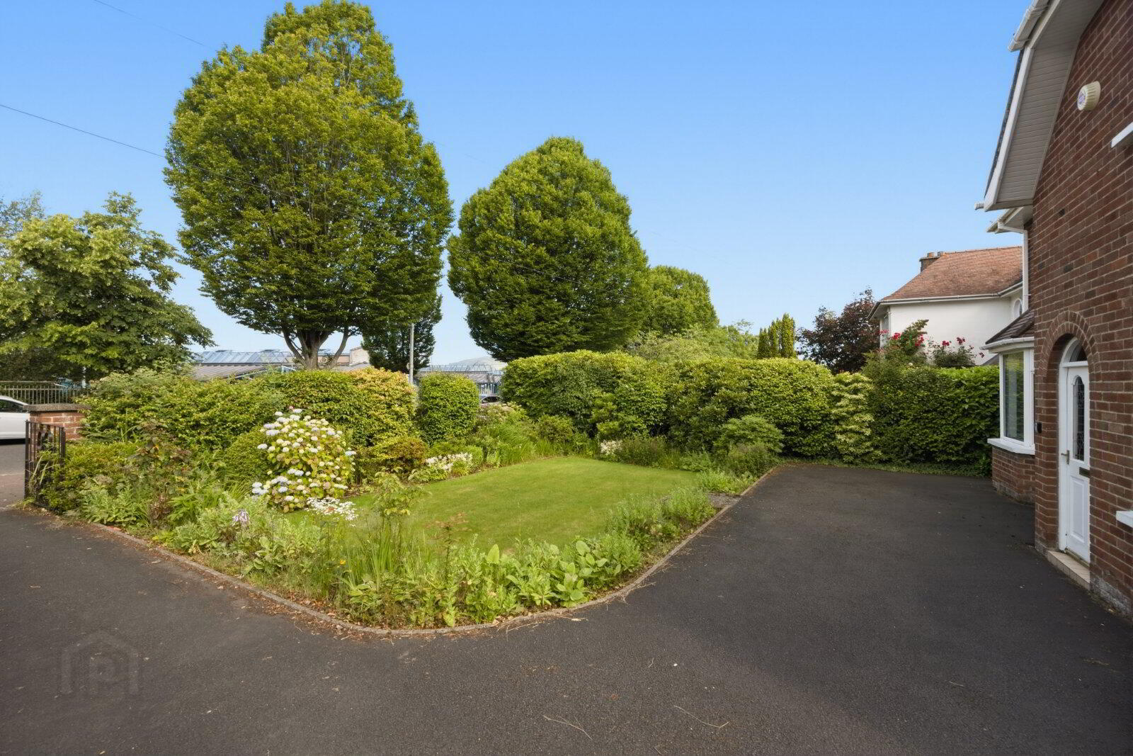 100 Harberton Park 21 of 22