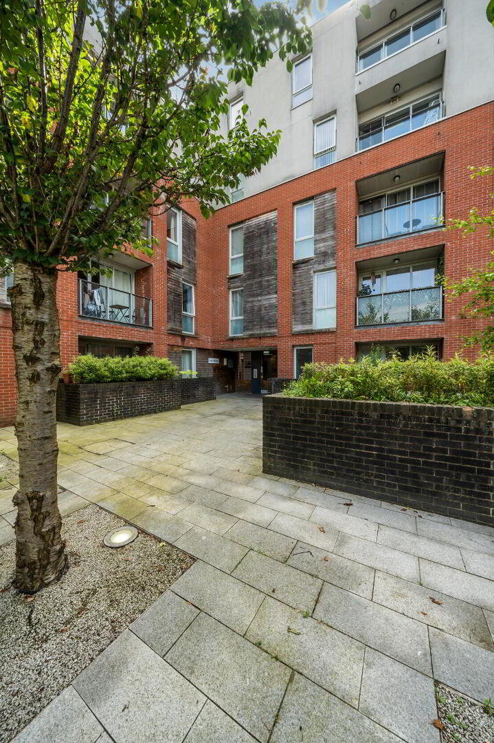 43 The Stern Building, 37 Annadale Crescent 17 of 18