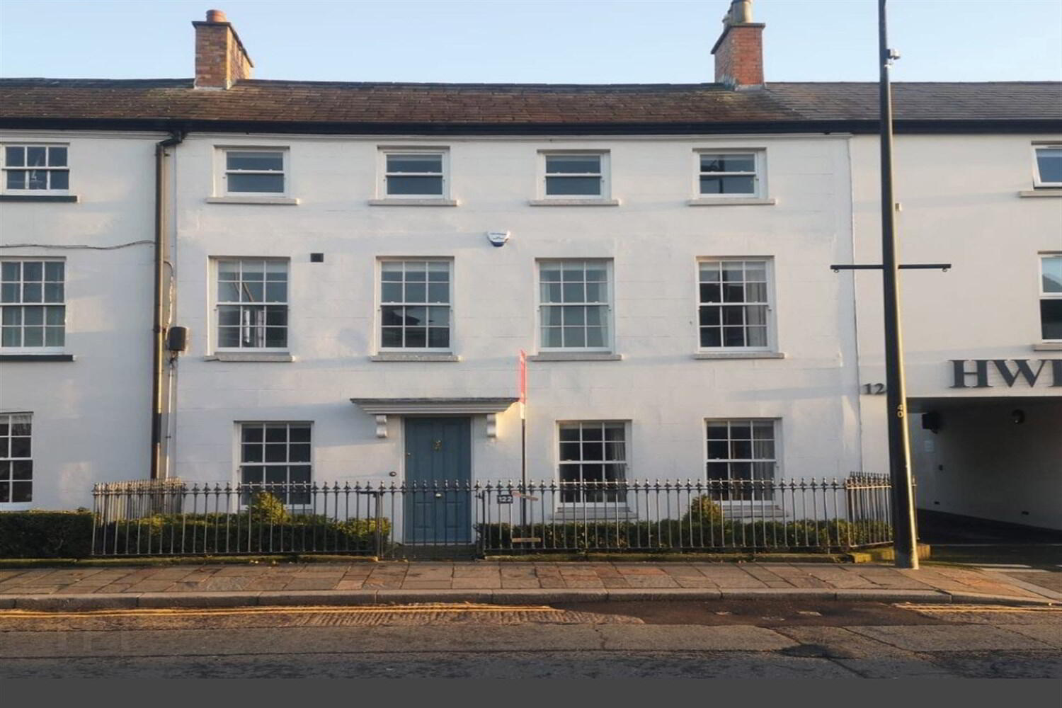 122 High Street 1 of 8
