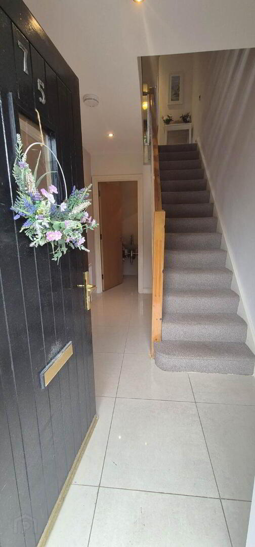 75 Foxhill 3 of 29