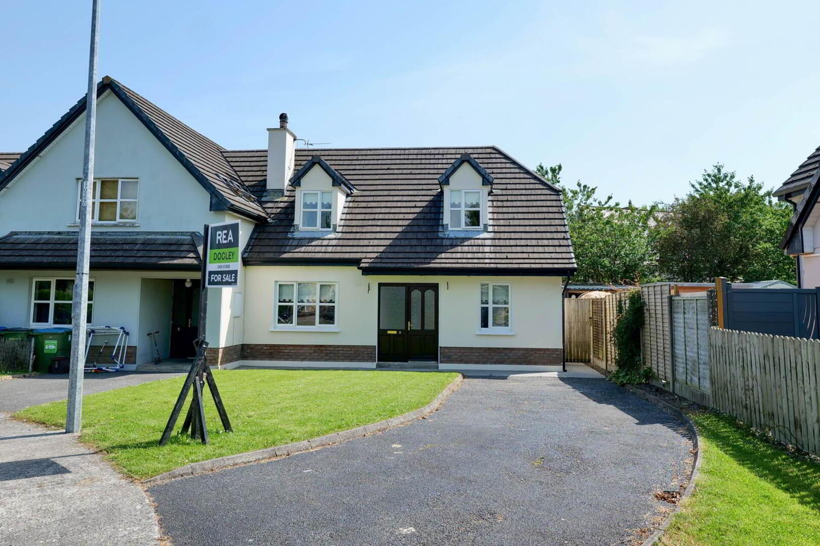 6 Woodfield Park 15 of 16