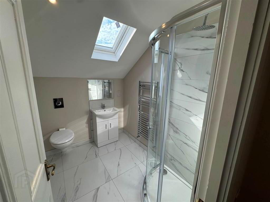 Apt 1, 531 Antrim Road 7 of 7