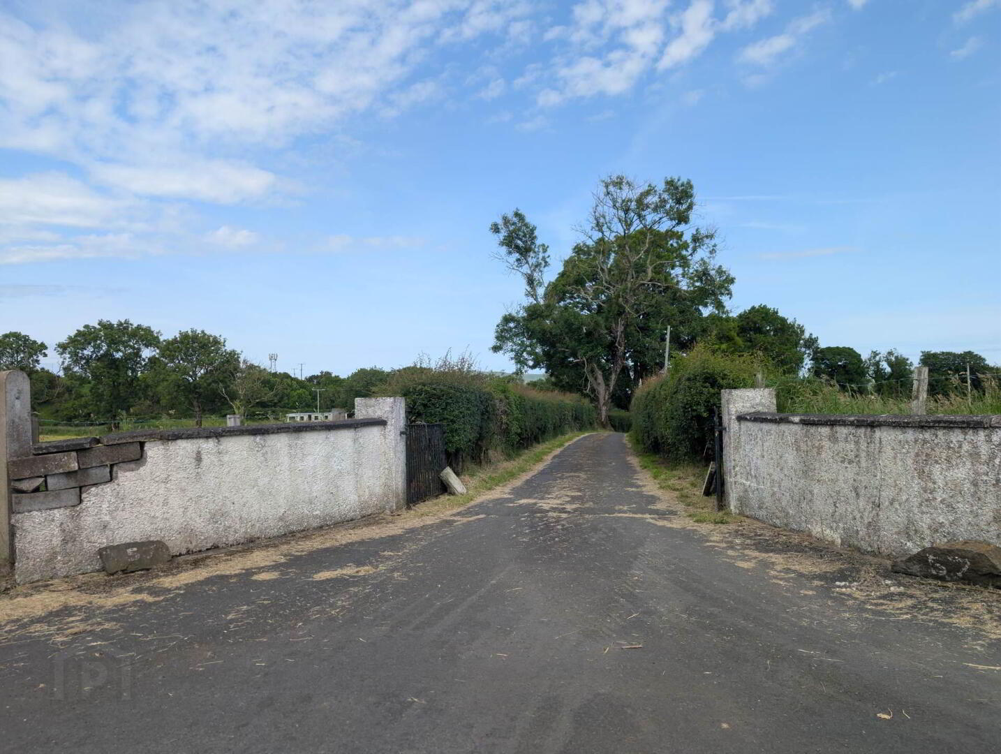 90m South Of, Browndod Road 2 of 7