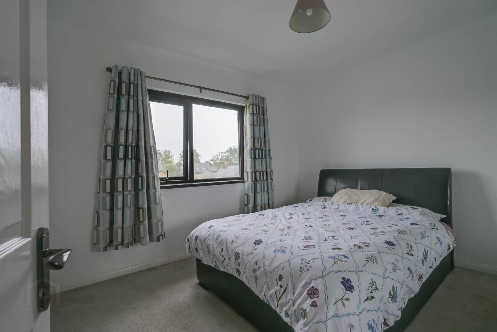 10 Kingsley Court 8 of 9
