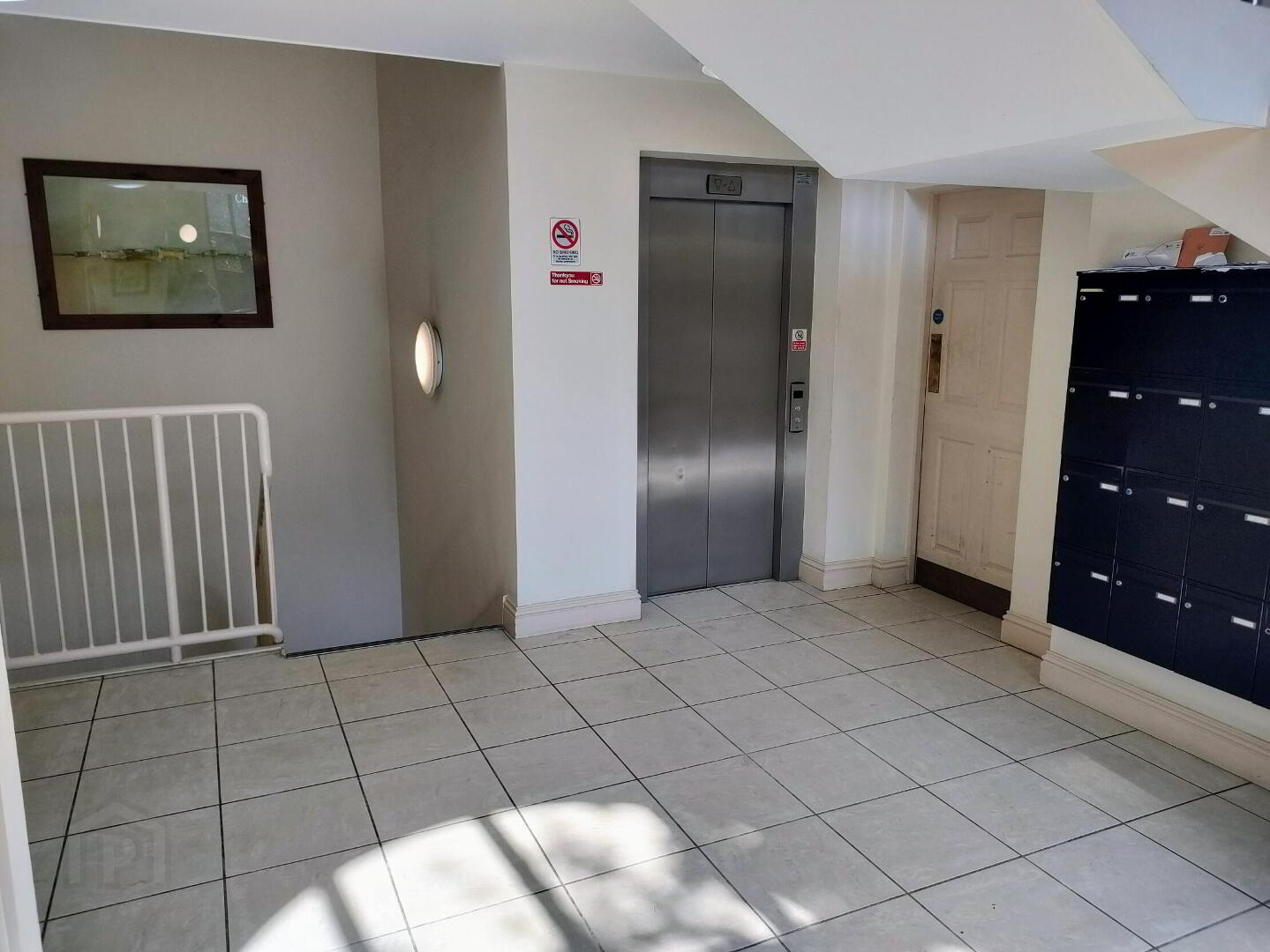 Apartment 8 Chancellors Court 55 - 57 Malone Road 3 of 15