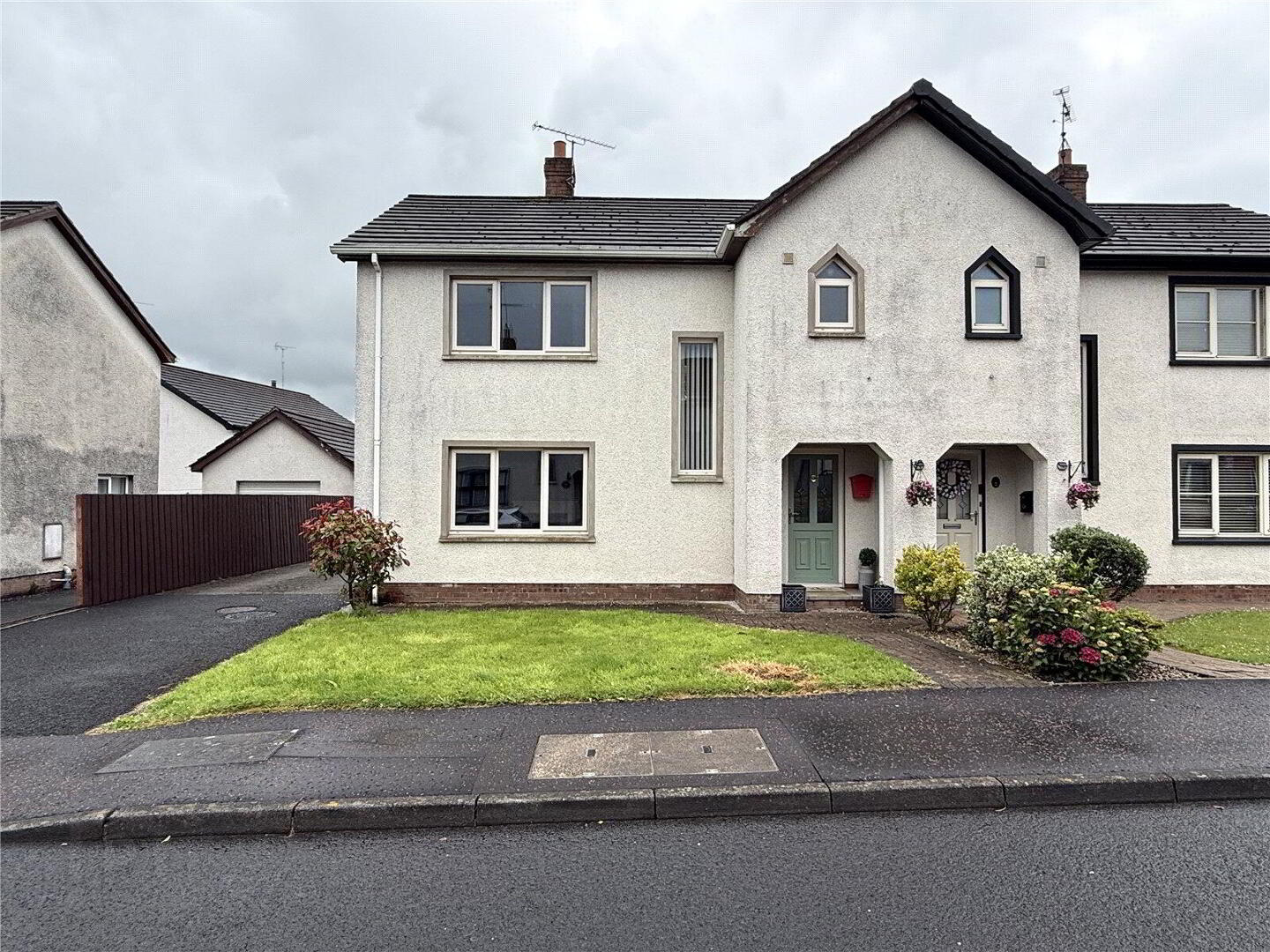 25 Orchard Way Portglenone 2 of 16