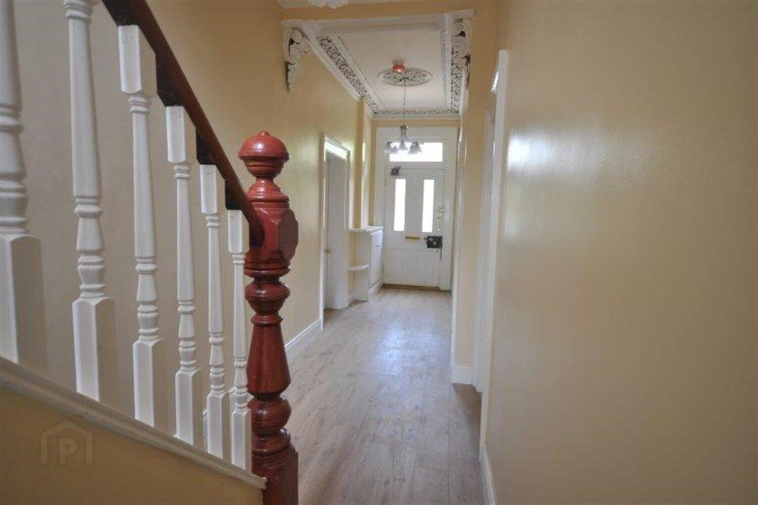 1 Windsor Avenue 2 of 21
