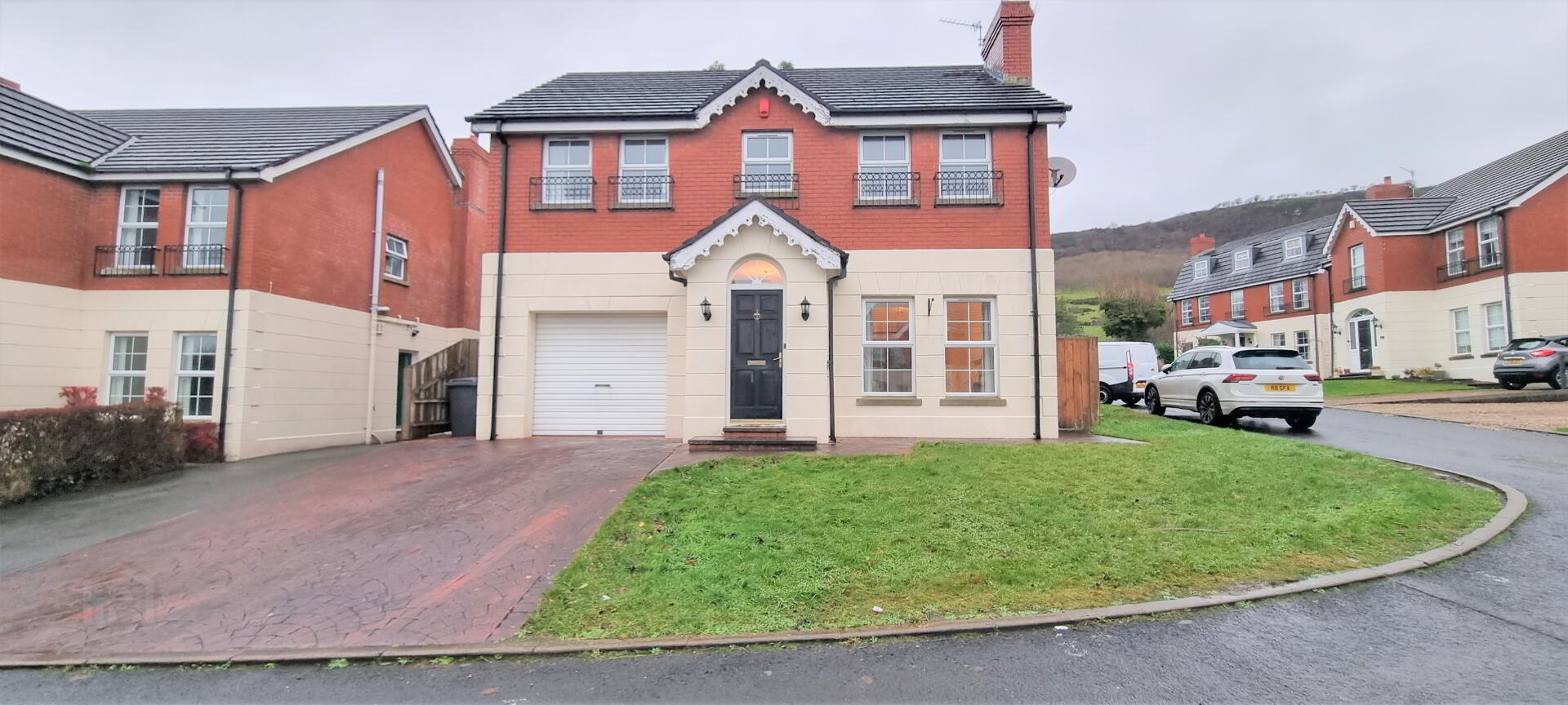 10 Whitethorn 1 of 18