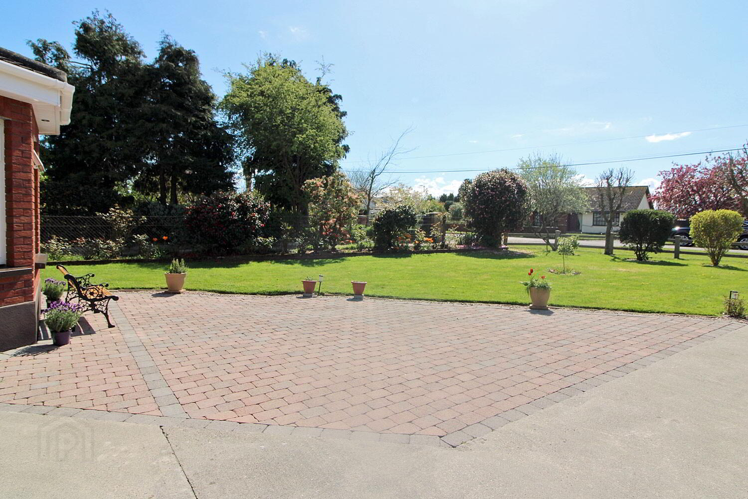 'Auburn', Green Road 21 of 21
