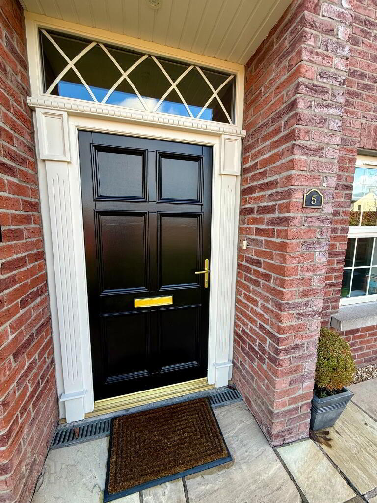5 Limestone Square 3 of 34