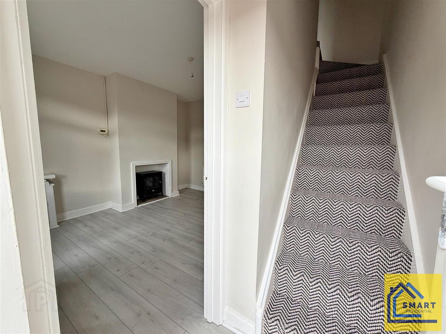 37 Parkgate Drive 2 of 11