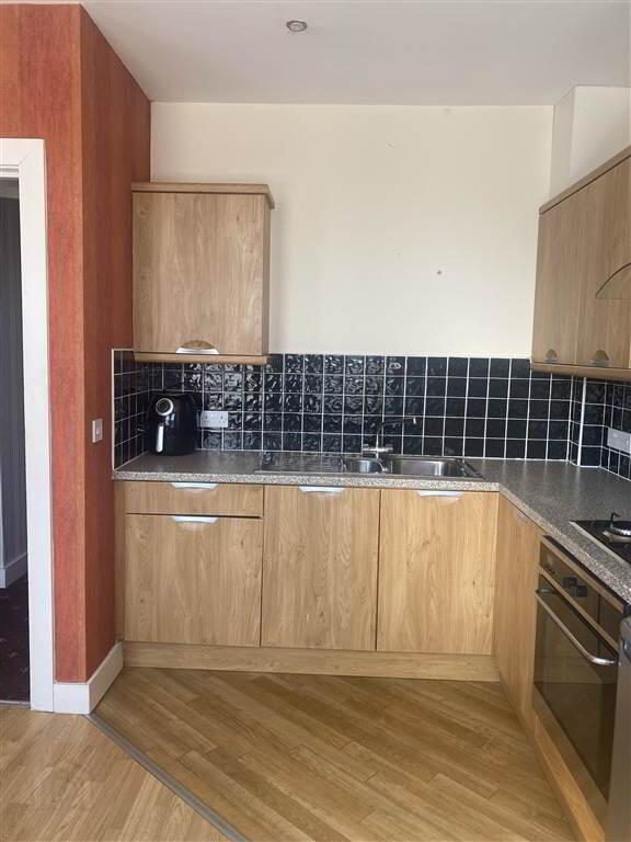 109 Cliftonville Road 2 of 5