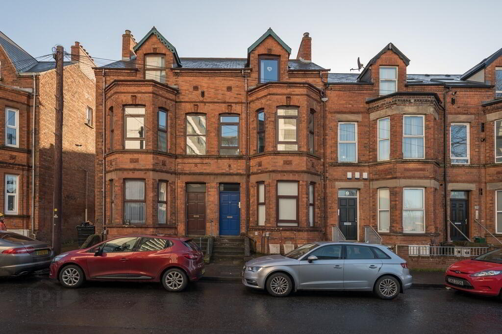 Flat 4, 11 Camden Street 1 of 8