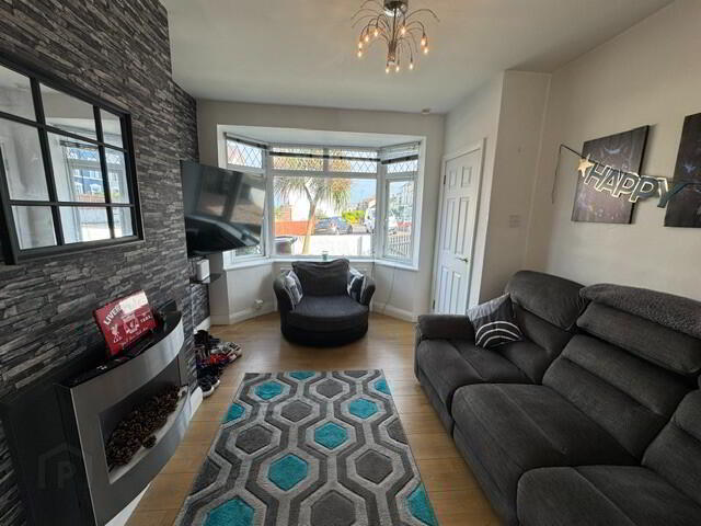28 Alexandra Avenue 3 of 16