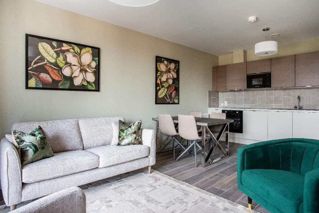 Apt 8 The Residence, 334 Ormeau Road 2 of 18