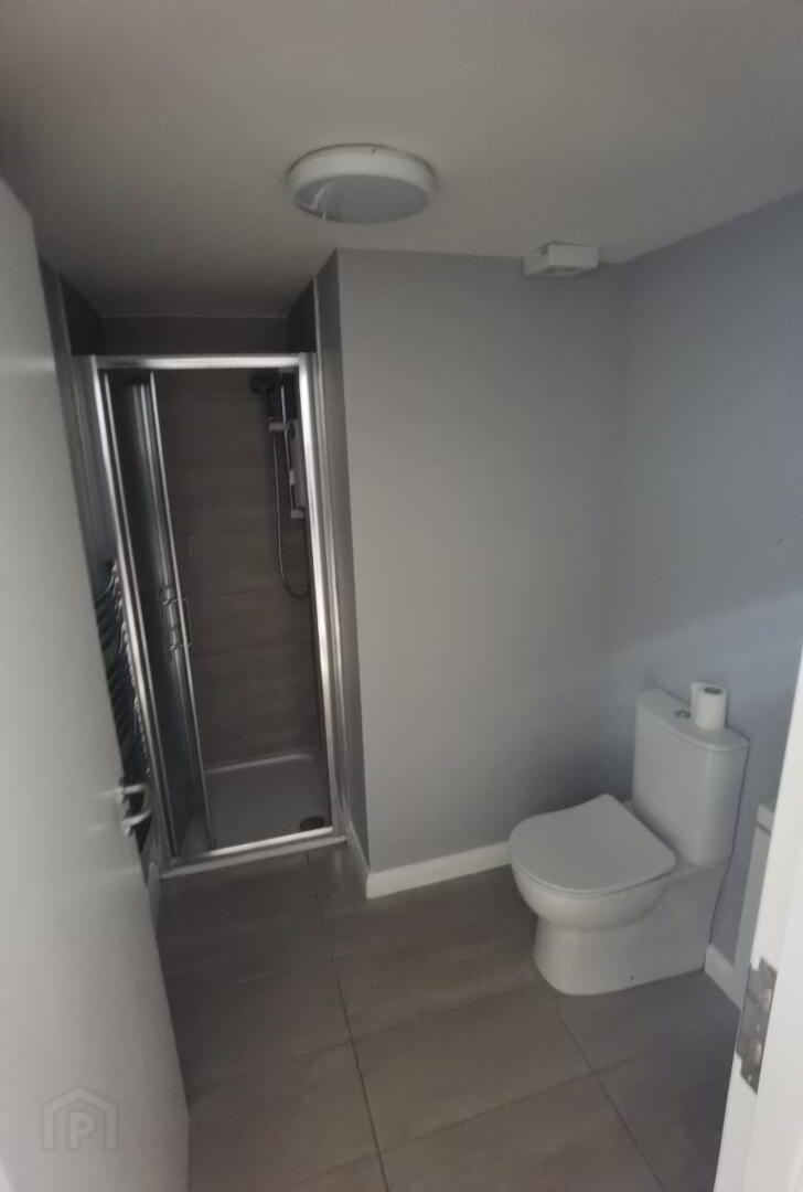 Unit B, 96 Sandy Row 6 of 7