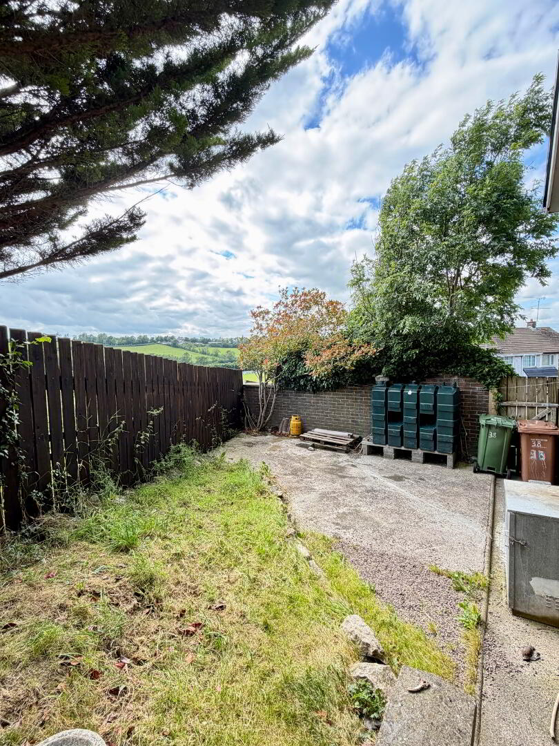 38 Legar Hill Park 16 of 17