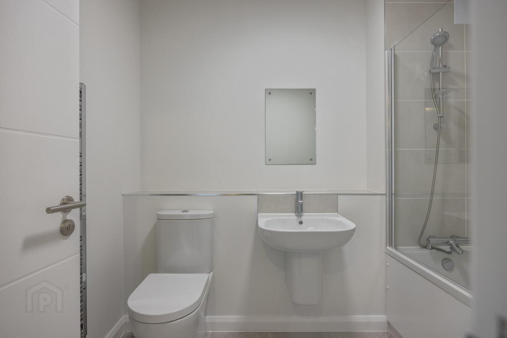 Apt 19, 1 Kings Hall Road 11 of 12