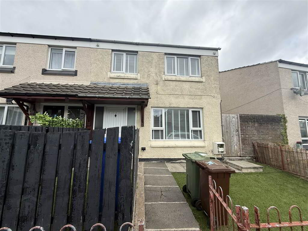 51 Hillhall Park 1 of 9