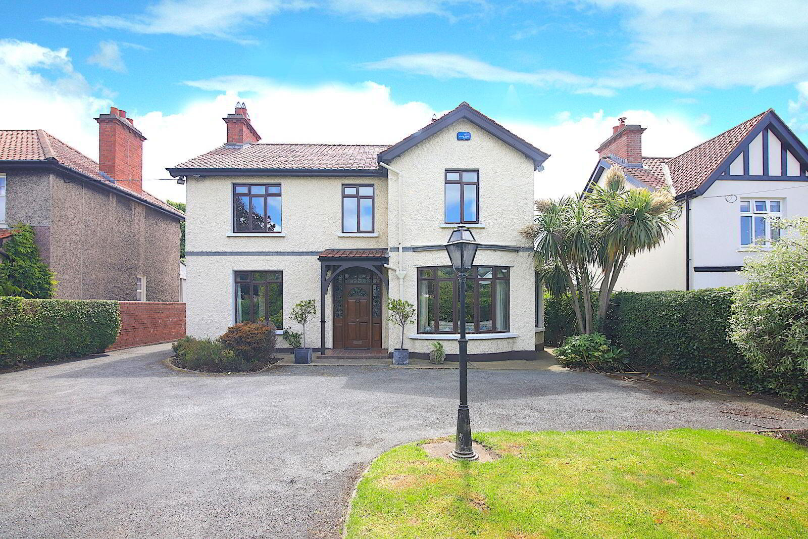 Derry Ronane, 71 Howth Road 33 of 34