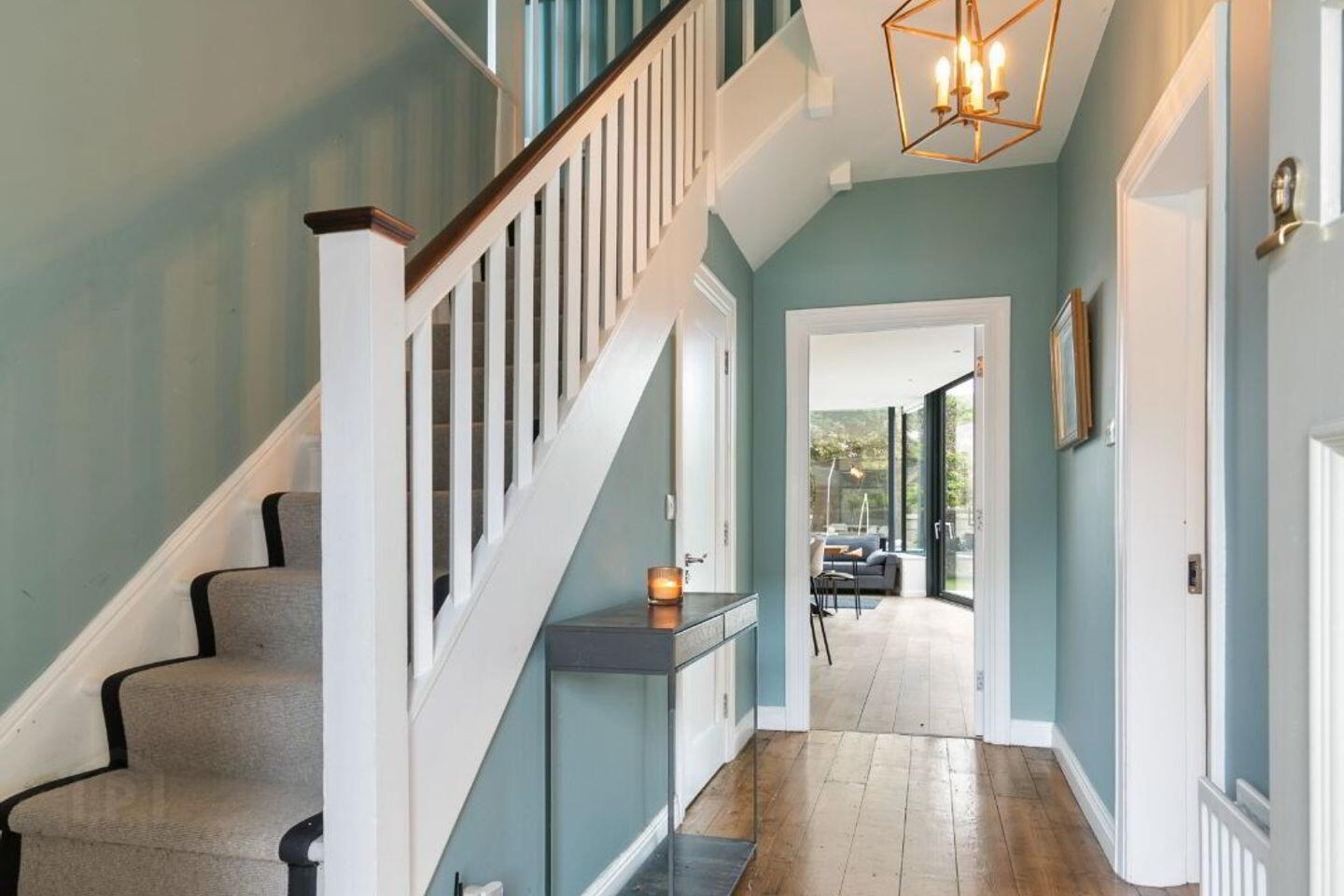 7 Durham Road 3 of 26