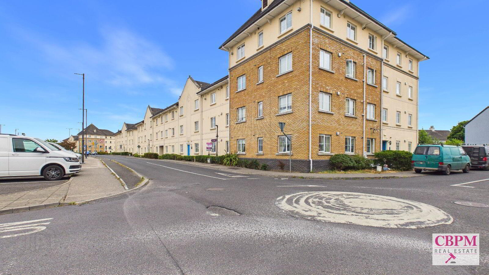 72 De Vesci Court 1 of 10